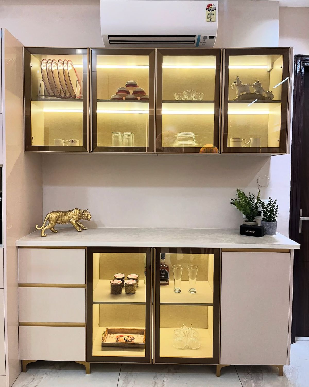 12 Stylish Luxury Dining Wagon-12 - Image 1